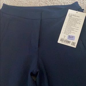 Brand new on the move Lululemon pants